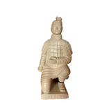 Cargar imagen en el visor de la Galería, Guerrero Terracota Hincado Gris