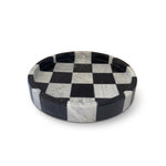 Cargar imagen en el visor de la Galería, Charola de mármol Domino para organizar mesa o tocador con diseño a cuadros blanco y negro.