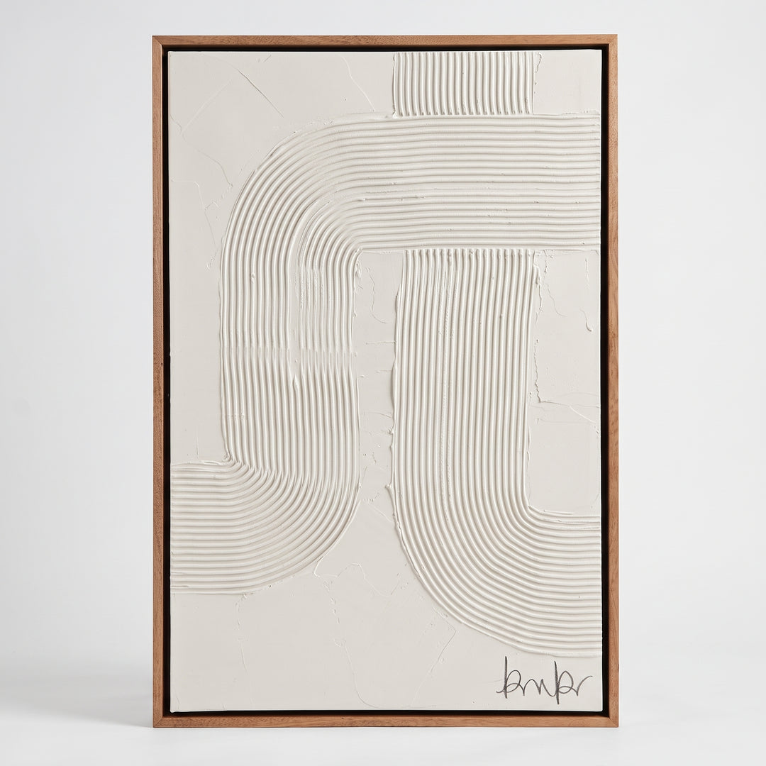 Cuadro Decorativo Sayil I en Alto Relieve con Marco Rosa Morado y textura minimalista blanca.