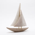 Cargar imagen en el visor de la Galería, Barco Greda, figura decorativa de poliresina con diseño de velero náutico en tonos beige y blanco.
