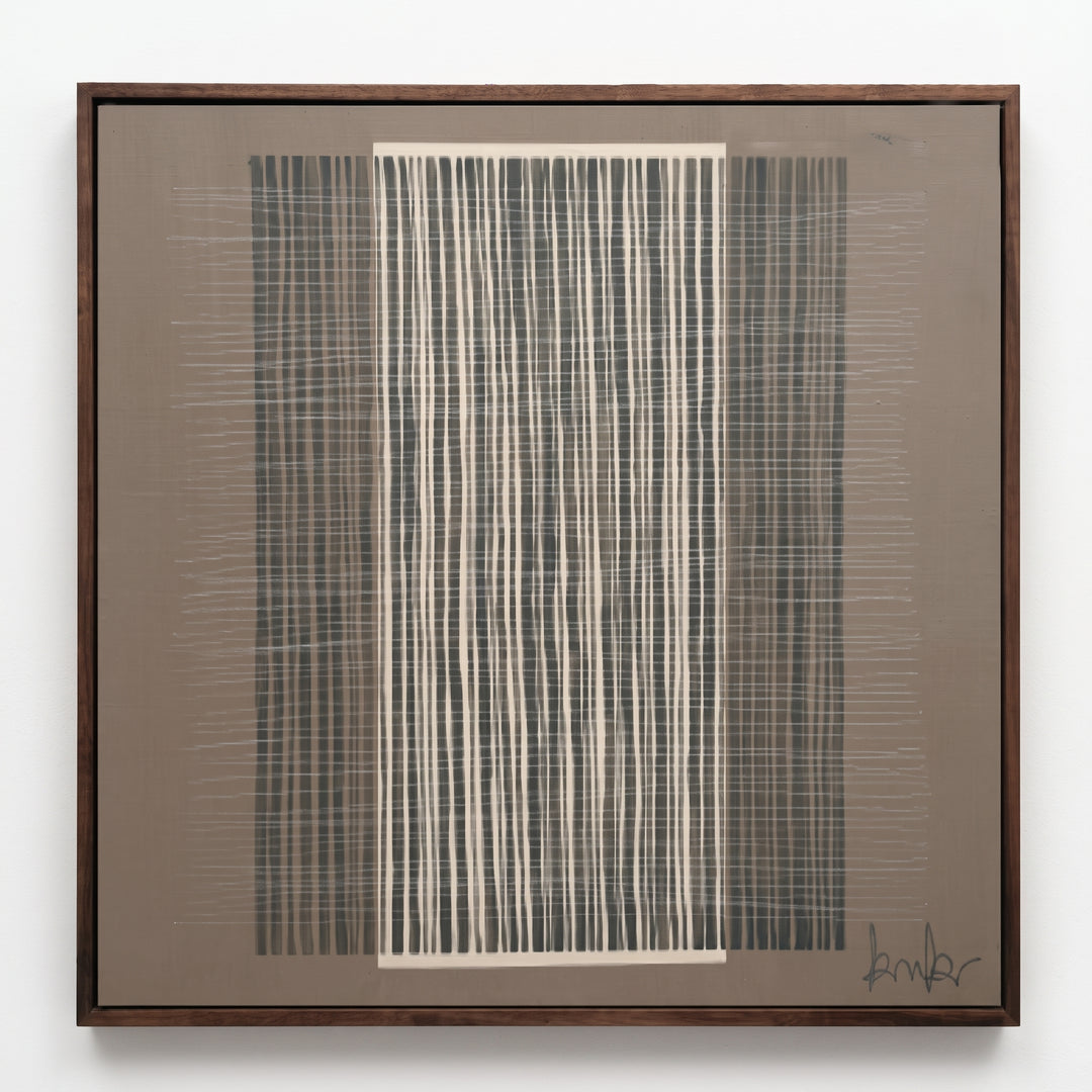 Cuadro abstracto Entramados II en técnica acrílica con marco de madera nogal sobre fondo blanco.